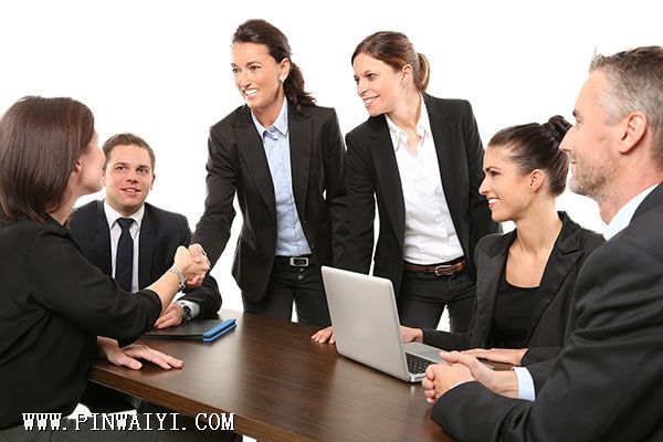 people-gcd7d4dd29_1920.jpg